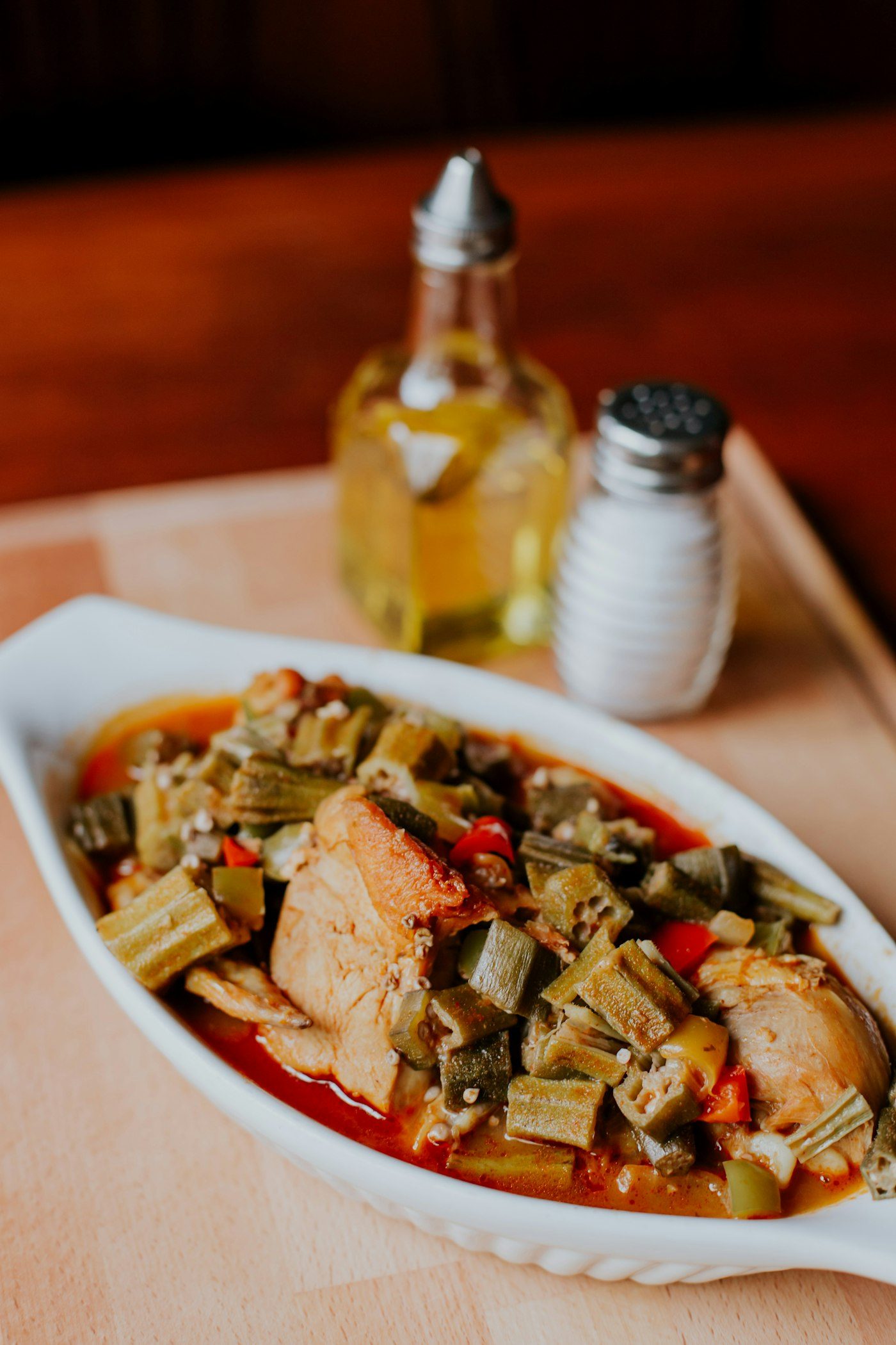 Okra lamb stew