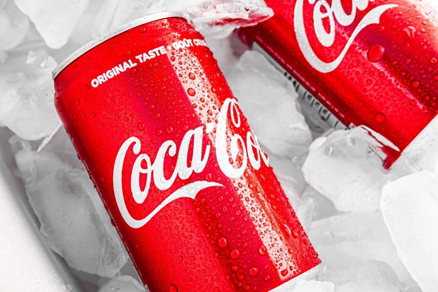 Soft drink soda can