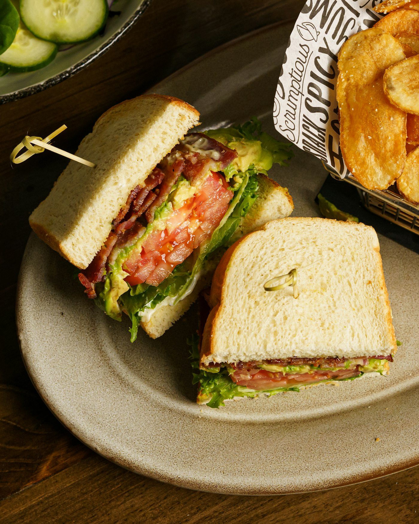 Bacon sandwich BLT style